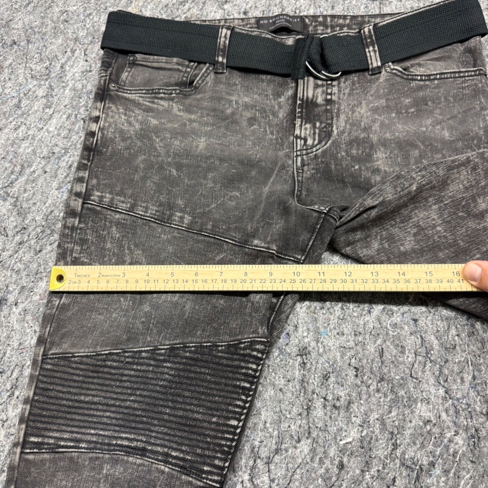 No Boundaries Mens Moto Jeans 36x30 Gray Acid Wash Biker Slim Fit Stretch Belted - Picture 3 of 11